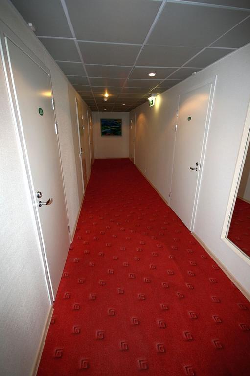 Hotell Sonajala Kardla Exterior photo