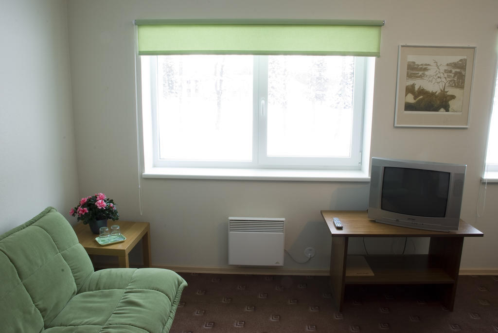 Hotell Sonajala Kardla Room photo